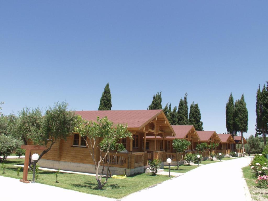 Sandy'S Studios Apartments & Log-Villas Кос Екстериор снимка